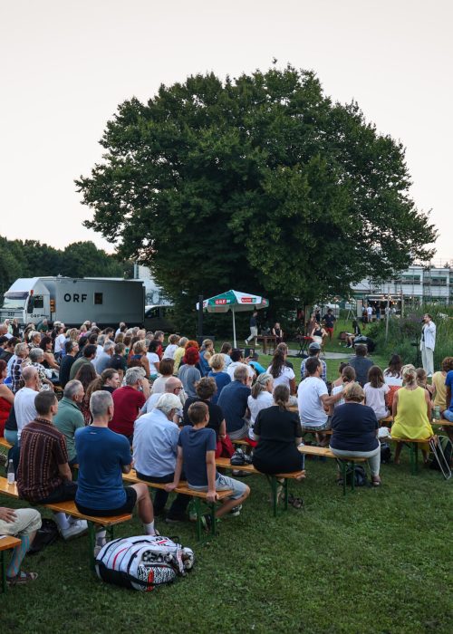 (c) Sebastian Neugebauer